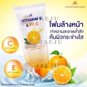 AR vitamin e&vit c facial foam เอ อาร์ วิตามิน อี แอนด์ วิต.ซี เฟเชียล โฟม 190g