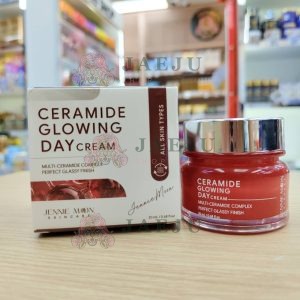 Jennie Moon Ceramide Glowinf Day Cream เจนนี่ มูน เซราไมด์ โกลว์อิ้ง เดย์ ครีม 20ml