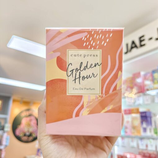 02.golden hourโกลด์เดน อาวเวอร์