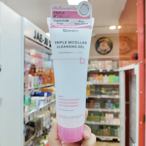01. Niacinamide white