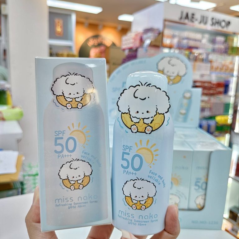 Miss nako refreshing sunscreen sprau spf50pa+++ ซันสกรีน สเปรย์ 100ml. - 02.Blue