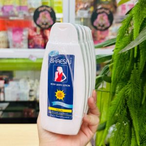 Bhaesaj body white lotion uv เภสัท ยูวี โลชั่นฟ้า