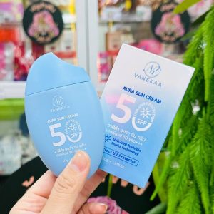 Vanekaa aura sun cream spf 50 pa+++ วานีก้า ออร่า ซัน ครีม เอสพีเอฟ 50 พีเอ+++