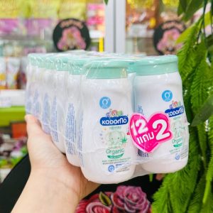 Kodomo baby powder โคโดโม แป้งเด็ก สีเขียว