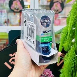 Nivea men bright 8h oil clear นีเวีย แมนโฟมล้างหน้า