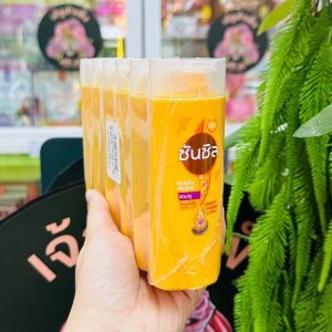 Sunsilk shampoo ซันซิล ผมนุ่มลื่นเรียบสวย สีเหลือง
