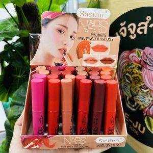 Sasimi NARS Vivid Matte Lip Gloss