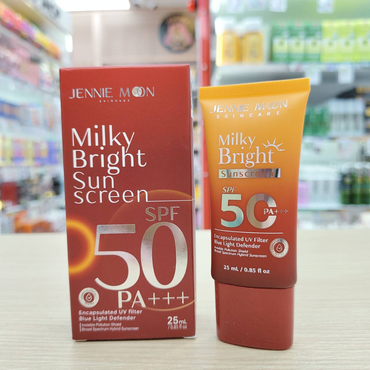 Jennie Moon Milky Bright Sunscreen เจนนี่ มูน มิลค์กี้ ไบร์ท ซันสกรีน spf50 PA+++ 25ml - Image 3