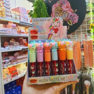 HUDA MATTE ME LIPGLOSS UNICORN