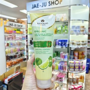Khaokho talaypu organic leech lime&centella herbal conditioner เขาค้อ ทะเลภู ลีช ไลม์แอน์เซนเทลลา ครีมนวดผม 280ml