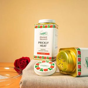 Snake brand prickly heat original cooling powder แป้งตรางู สีแดง 140gx3pcs